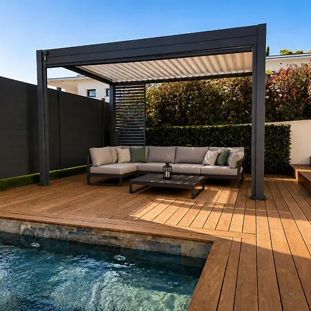Contemporaine - Calme & Confort Villa *